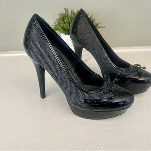 Nine West Black Platform Pumps Heels 7M
Patent Trim Bow Stiletto